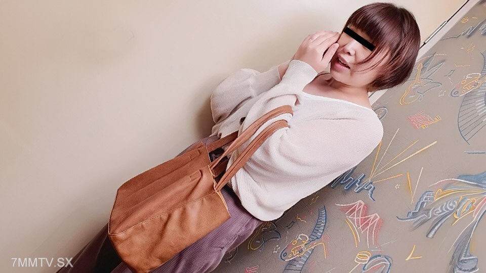 032025_100 當我打電話並向健康服務部門匯款時，我與隔牆結婚了，所以我進行了中出性行為。