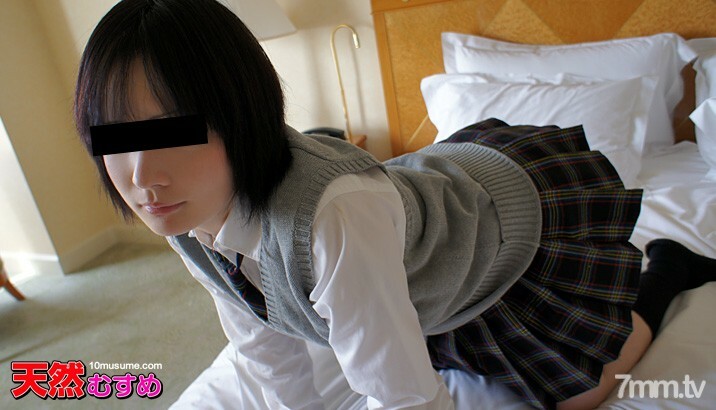 042611-01 制服業餘打工~把製服古裝少女變成情趣用品！ ~