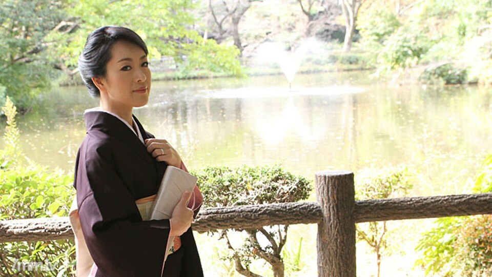 070617-001 已婚女人撫子訓練-散發異性魅力的成熟女人-