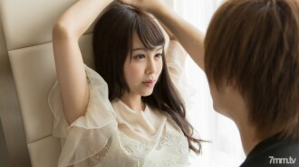 560-LILY-02 密集蝕刻/百合讓自己沉浸在快樂中
