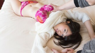 579-YUKI-03 與害羞又好色的豐滿女孩 / Yuki 發生性關係