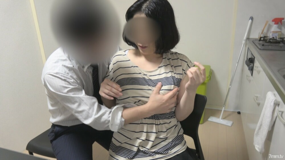 FC2-PPV-1128418 【個人拍攝】千草45歲租妻 另一根棍子征服的情慾盡收眼底 調和從丈夫租來的冗長妻子