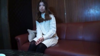 FC2-PPV-1815773 [否] 中出稍稍短暫、華麗的美麗妻子
