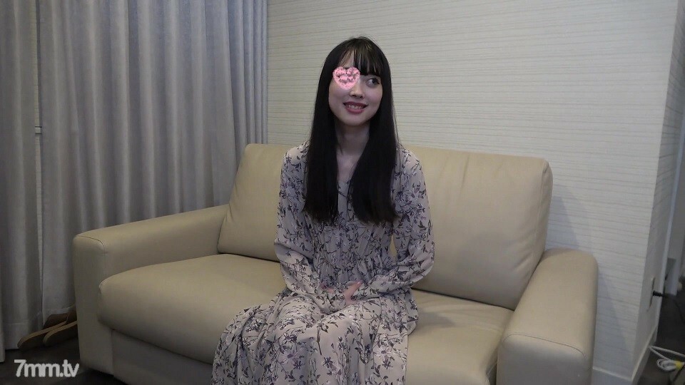 FC2-PPV-2517154 【限量】模特級SS美少女當道。搞砸了3P。