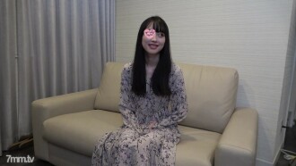 FC2-PPV-2517154 【限量】模特級SS美少女當道。搞砸了3P。