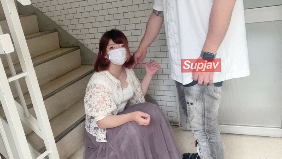 FC2-PPV-3073318 我堅持讓同事的妻子給我口交，“只是口交”，然後強迫她脫掉褲子並插入我www [是]