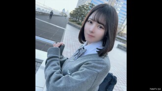 FC2-PPV-3251556 爆頭/亮相！ ！僅售 1980pt！ ！從小在小學長大的美少女，聽父母的話繼續扮演演員學生◯一個女孩◯一個學生的願望.... 3251556