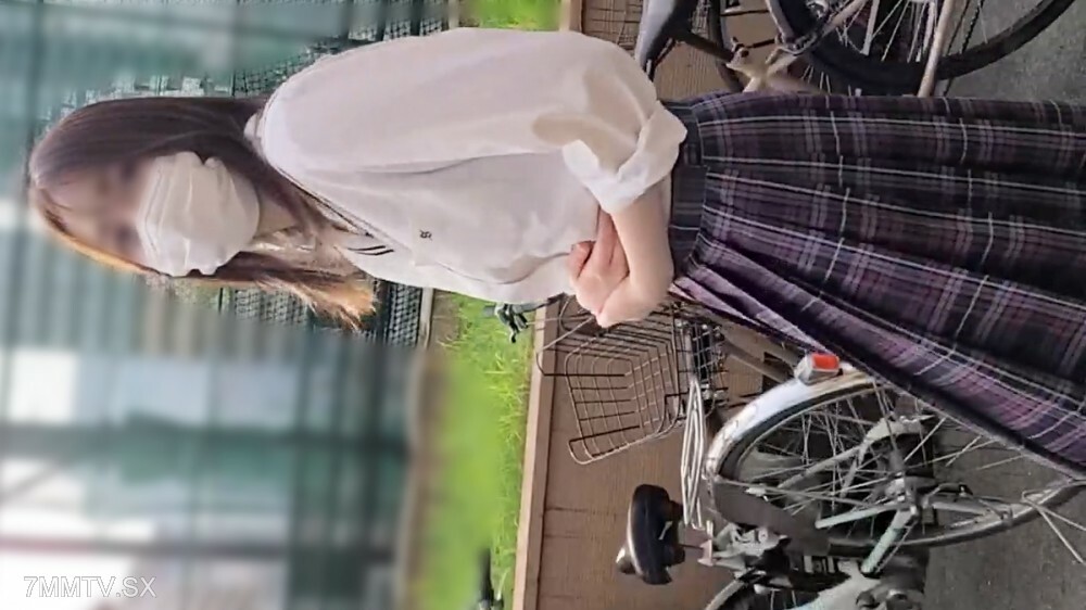 FC2-PPV-3256622 【個人】「真正的不當行為，我很反感…」某女現JK我自爆難得一見的觀看頻率。大量射精是爽快女人無情的追求，感到後悔和悲痛。