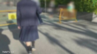 FC2-PPV-3338623 繼 Kugai 之後的第二個奇怪的愛好。在車站自曝自己，或在終端發純陰道反复陰道射精，懷孕是必然的。 ♡互愛♡
