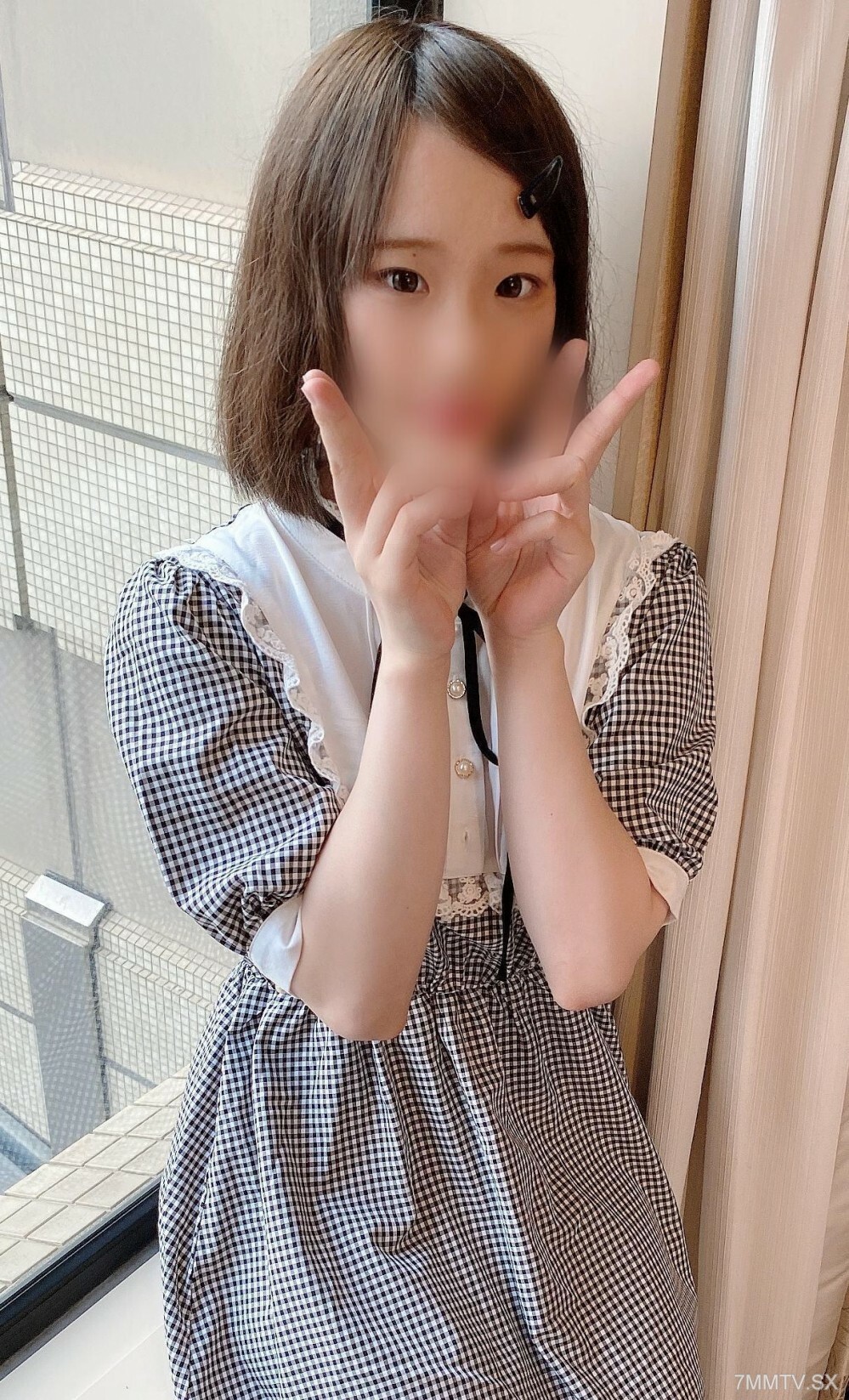 FC2-PPV-3339578 一位來自沖繩的 18 歲女孩被一位著名男性首次陰道射精。立即使用一年後，身體和性慾仍然存在！充電！ ！