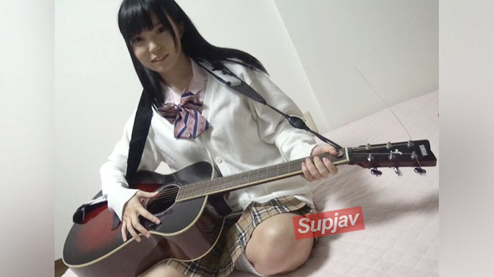 FC2-PPV-365418 【2000年代三大吉他女歌手】YUI...miwa...另外一位是誰？ ？ ？ [是的]