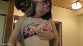 FC2-PPV-3879811 【個人鼓掌/中出】一個來高利貸的失望成熟老太婆，最開心的主人的生日，自我犧牲的身體，卻是類似的愛！ ！