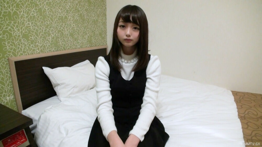 FC2-PPV-3937026 我是一個18歲的大學生，成為偶像，才華橫溢，並且懷孕了。