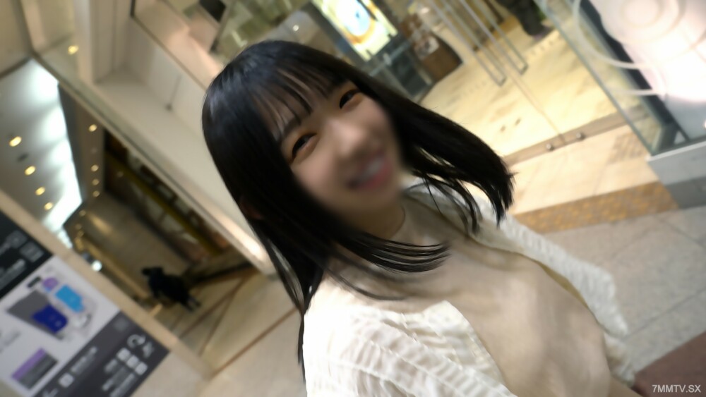 FC2-PPV-3986224 到11/18 1500分【150cm、巨乳】*F罩杯25歲，合成大師。我的閱歷很有限，最喜歡土味，常常看到男人深沉的性愛。原始的年糕。