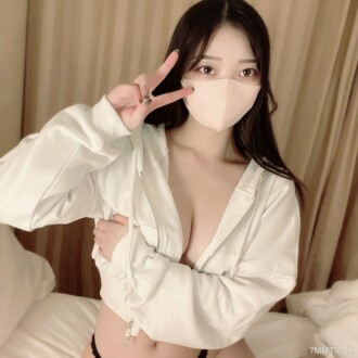 FC2-PPV-4029021 名天伽馬修創作的書。