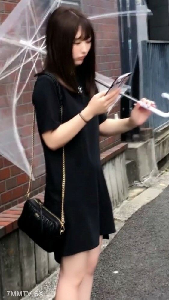 FC2-PPV-4121159 【原創影片剪輯】真實18歲美女私服史上最高價。外陰持續射精處於危險之中。 *高品質目視檢查