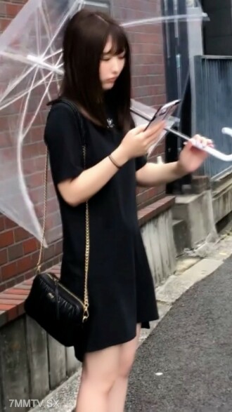 FC2-PPV-4121159 【原創影片剪輯】真實18歲美女私服史上最高價。外陰持續射精處於危險之中。 *高品質目視檢查