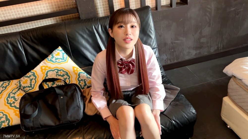FC2-PPV-4201883 外觀【個人寫真拍攝】厚臉皮紅發婦人和小孩自慰分體_那是一個優秀的年輕女孩，在特使中出後，她有大大咧咧的態度，乾淨的嘴巴等等。