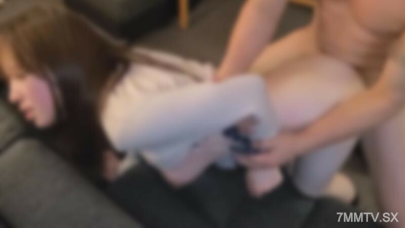 FC2-PPV-4305428 【個人】看著金牌有很多回憶的大胸老太婆。然而，在我第一次與你接觸的過程中，在回歸的過程中，對方的態度突然改變了，我發現自己沒有了自我意識。
