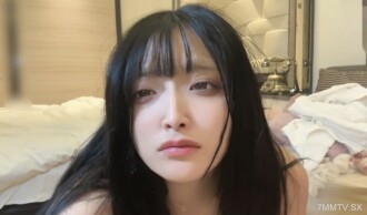FC2-PPV-4397888 在地上！清澈且良好的膠水。最後，這本書是微笑著寫的「入間齋子」【這裡】