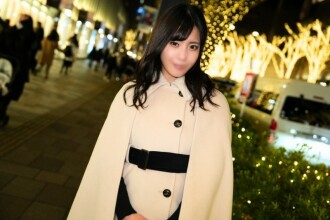 FC2-PPV-4564870 【數量有限首次50%折扣】讓男人瘋狂的潮吹美女！體內射精到你想要一次又一次射精的神奇原始陰道！ 【回顧福利】