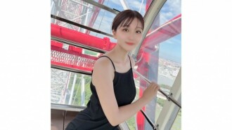 FC2-PPV-4565895 第一次拍照和露臉！限時3天！某美容大學畢業、跟男人相處的經驗很少的箱包女，脫掉衣服卻意外擁有Ecup大胸！ ！她完全長出的陰毛很有藝術感，她一次又一次地射在她敏感的身體裡！ ！