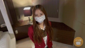 FC2-PPV-4617668 真正的 18 歲女孩為慶祝畢業首次出演 AV IMEDAMAFC2
