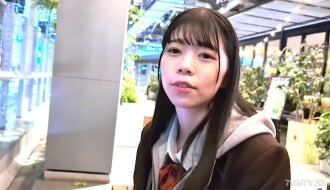 FC2-PPV-4629991 乳白色的潤滑油是“史上最棒的粉紅貓”，Kana-chan 將整晚插入她不斷增長的男人的陰莖。