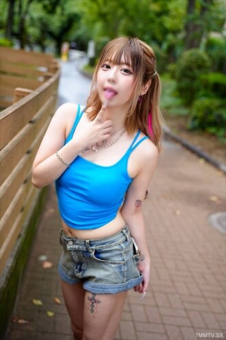 FC2-PPV-4658493 奇怪的 gal 肉店 新 chan 瘋狂的其他女人 [真實 1000 人]