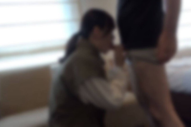 FC2-PPV-4664508 *4 月 15 日前首次使用者可享受 80% 的折扣* [未經審查] [露出臉部] 一個美麗的女孩，她唯一的與男人相處的經驗就是和她的男朋友，她邪惡的男朋友給她介紹了一次 P-job......在被 creampied 後，她陷入了茫然，這是她從未允許她的男朋友做的事情從未允許她的男朋友做的事情