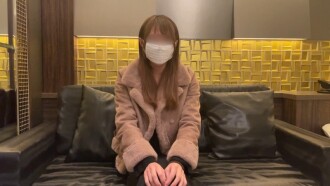 FC2-PPV-4665930 【大陰蒂】美女護士●24歲。在刺激她的大陰蒂並將未成熟的陰莖插入她體內後，她顫抖著、抽搐著，無休止地射精，最終將未成熟的精液射到外面。