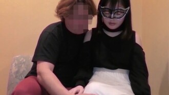 FC2-PPV-4672090 【月底前五折套裝促銷】25歲少妻嬌軀呻吟完整版