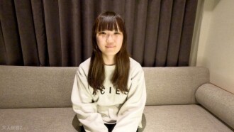 FC2-PPV-4675240 [素人初拍] Kokoa（18 歲），只有一個性伴侶的可愛素人。我第一次使用該玩具時，幾秒鐘內就噴水了。然後，他將精液射入她的陰道並插入她的肛門，進行自動性交。