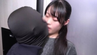 FC2-PPV-4675453 [續/中出＆口爆] 皮膚白皙，身材高挑，苗條，透過五人制足球訓練擁有健美身材的女孩。他在當晚的加時賽中上演了帽子戲法。