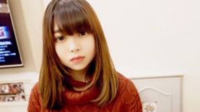 FC2-PPV-4684777 [露出臉部] [未經審查] F 杯，19 歲。在用她棉花糖般柔軟的乳房進行乳交後，這個令人毛骨悚然的老男人用一根可見的管子從未成熟的陰莖中伸出，將濃稠的乳白色精液射入她剃過毛的純粉紅色陰部，從而保證懷孕。