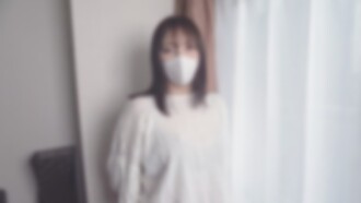 FC2-PPV-4696679 ♡ 半價至 6/8 [無碼，完全業餘] 介紹一位美麗又淘氣的妻子，她熱愛烹飪，她的愛好是做便當！男人一看到她性感豐滿的身材，就徹底勃起了！生完小孩的小穴被巨屌插入，真實射精！