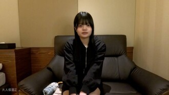 FC2-PPV-4698290 【素人初拍】Manami（18）158cm45kgC杯纖細小胸。儘管她很可愛，但出於某種原因，她還是同意拍照。最後，我們進行了中出、深喉嚨、玩具遊戲和肛交 ATM。