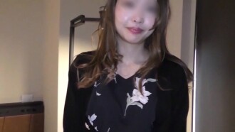 FC2-PPV-4700105 【5天限時特賣瘦臉馬賽克重製版】29歲珠寶店打工老婆結婚5年，想要不被動的性愛…重製版
