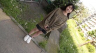 FC2-PPV-4703233 3天！半價！ 【首次拍攝】【露臉】從鄉村一路來到城市。幾乎沒有性經驗，對愛情一無所知，卻被一步步引導走向成人世界。她已經走投無路，即使內心充滿愧疚，也還是被大量精液中出。