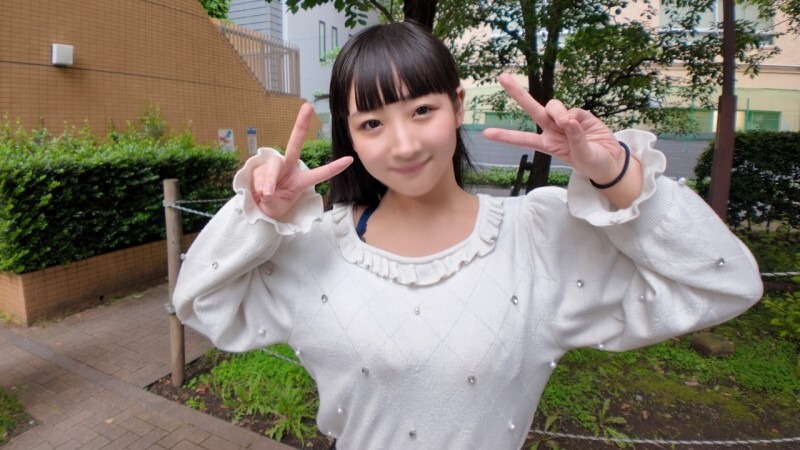 FC2-PPV-4719578 到1號為止990分！ 【初次】導演×20歲女大學生「這也是訓練的一部分嗎？？」純情少女淪為變態導演的獵物…