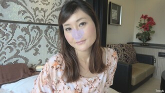 FC2-PPV-887146 【個人拍攝】Midori 45歲海量生松鼠拍明星老婆，畫風出眾，審美意識高