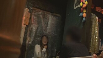 FC2-PPV-994513 [無碼x私拍] 人妻愛男3號我在酒吧里嘗試反向撩男，給他一個任務讓他射陰道精[#逆撩]