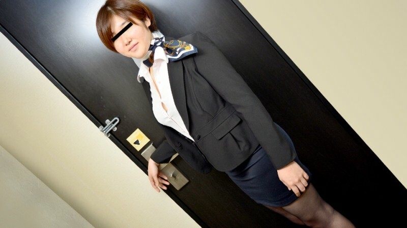 MUSUME-011222_01 Muchimuchi 乘務員~我想盡快騎上你的Jumbo~