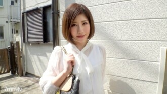 SIRO-3793 應用業餘，第一次AV拍攝 75 在機場工作的美容師。暴露它是正常情況下無法對人說的de M並攻擊它......