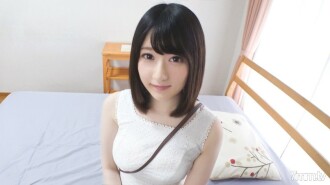 SIRO-3921 【第一槍】【美白肌膚】【戀愛中的傻逼】雪白肌膚。一個調皮的背咬被一個有著出眾清爽感的女孩所吸引。應用業餘，第一次AV拍攝96