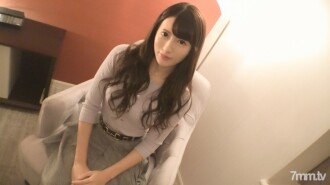 SIRO-3998 【第一槍】【美女接待員】【調皮姐姐】公司的麥當娜接待員把白天整潔的臉藏起來，用硬雞巴發瘋。 【第一槍】網絡AV應用→AV體驗拍攝1123