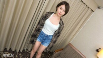 SIRO-4284 【第一槍】【這麼美的妹子..】【高純極品屁股】60分鐘被雪肌美人的調皮魅力所吸引。迷戀荒誕情色的美少女..網上AV應用→AV體驗拍攝1347
